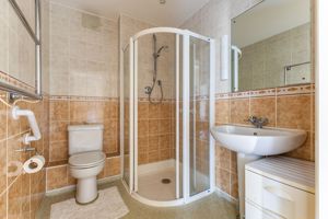 Photo 18- click for photo gallery